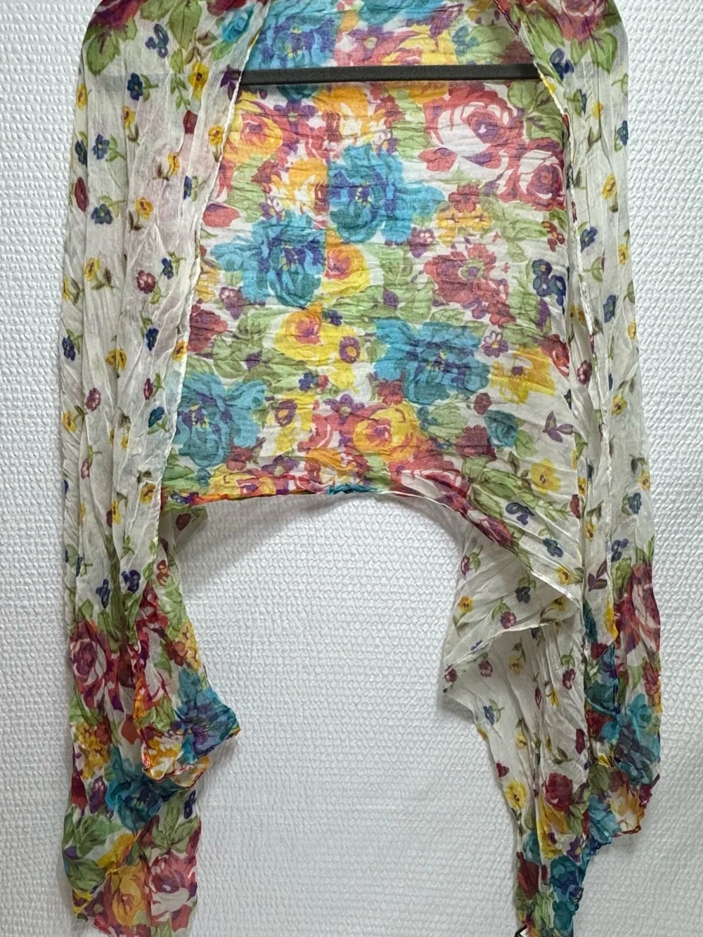 2 chic Floral Lightweight Multicolor Scarf - Blue Yellow Pink Green